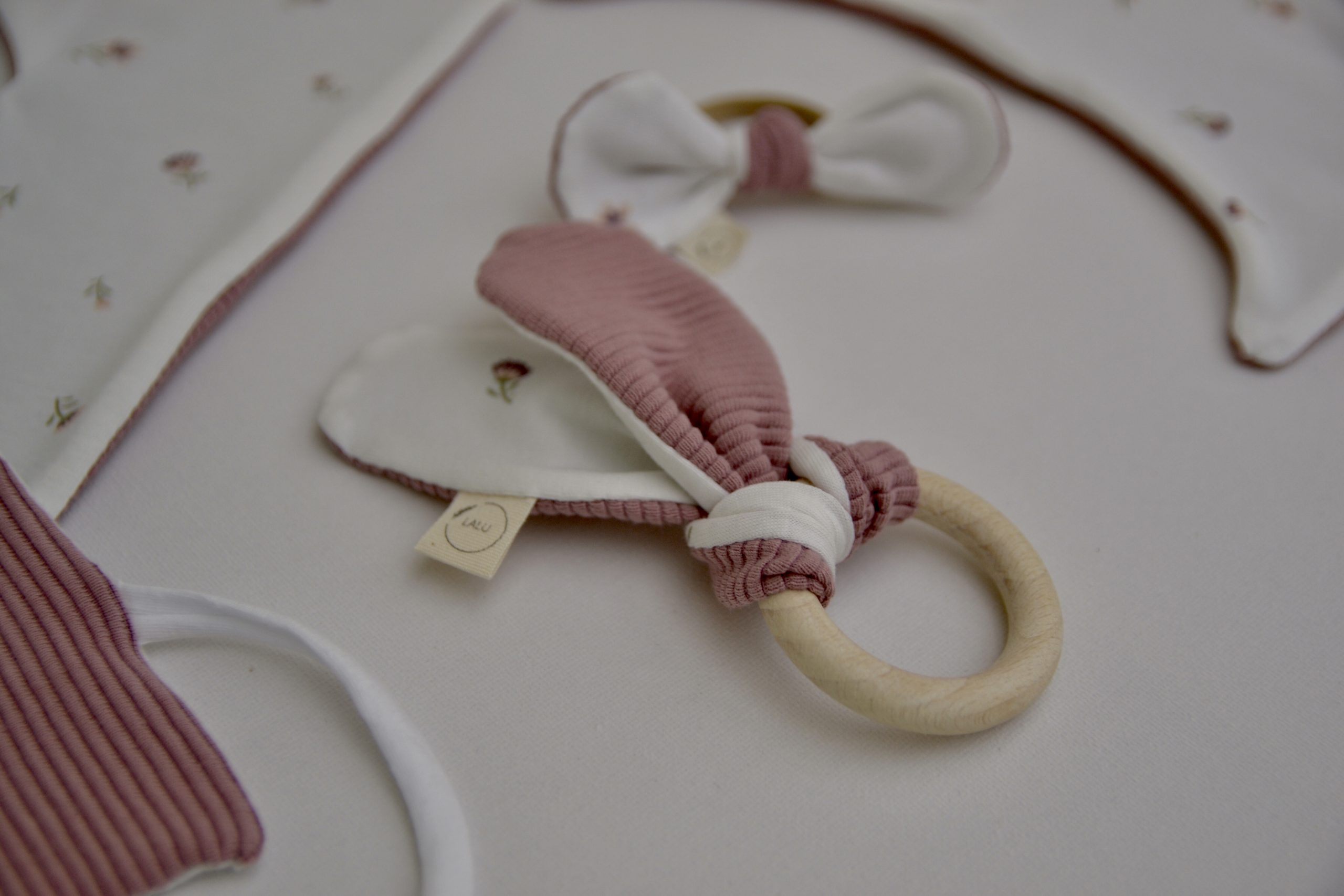 LALU | Knistertuch | Greifling – Bild 7